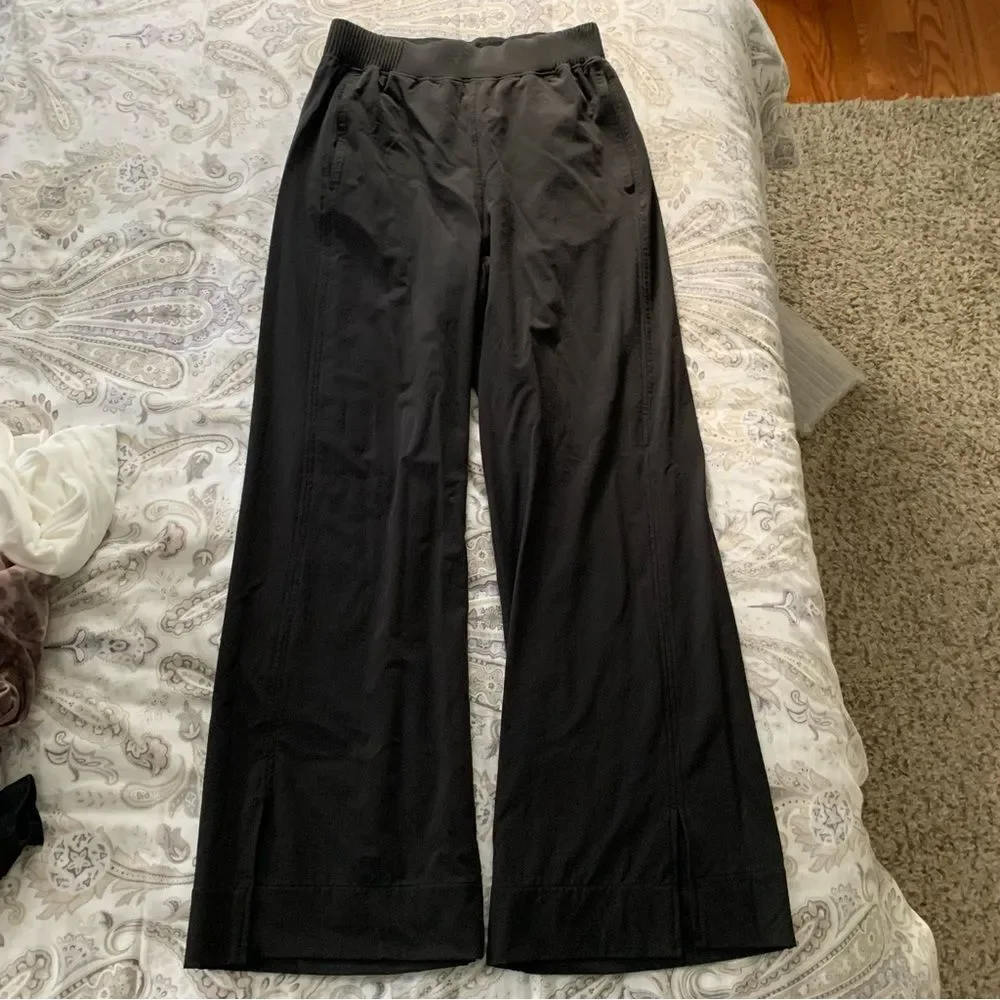 Lululemon high rise trouser pants size 6